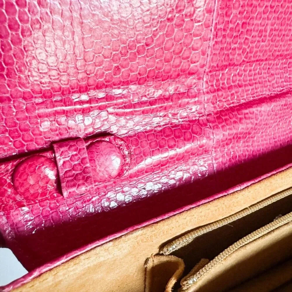 Vintage Barbie Pink Texyured Leather Convertible Shoulder Clucth